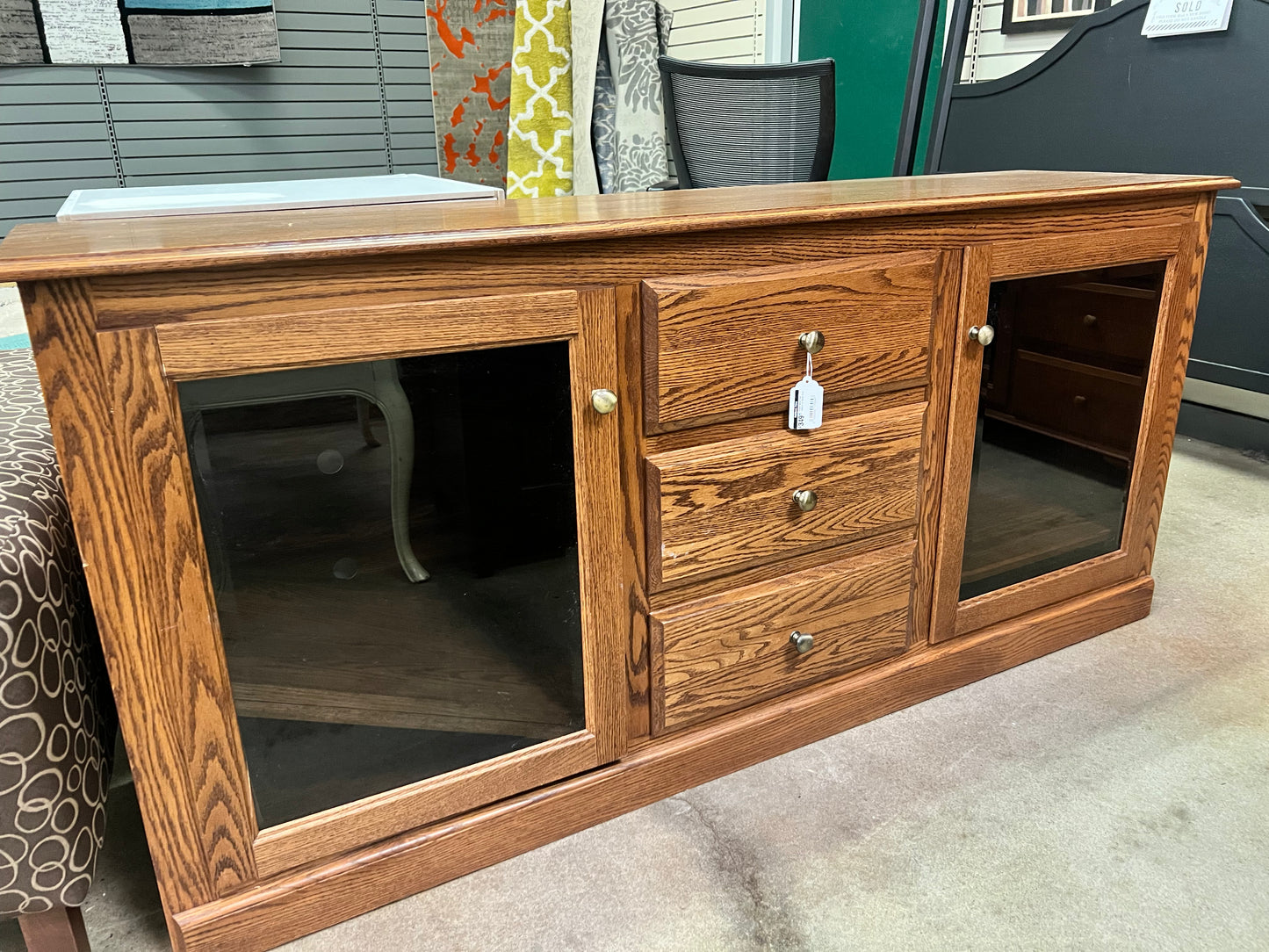 Amish Made Oak Media Cabinet w/Glass Door