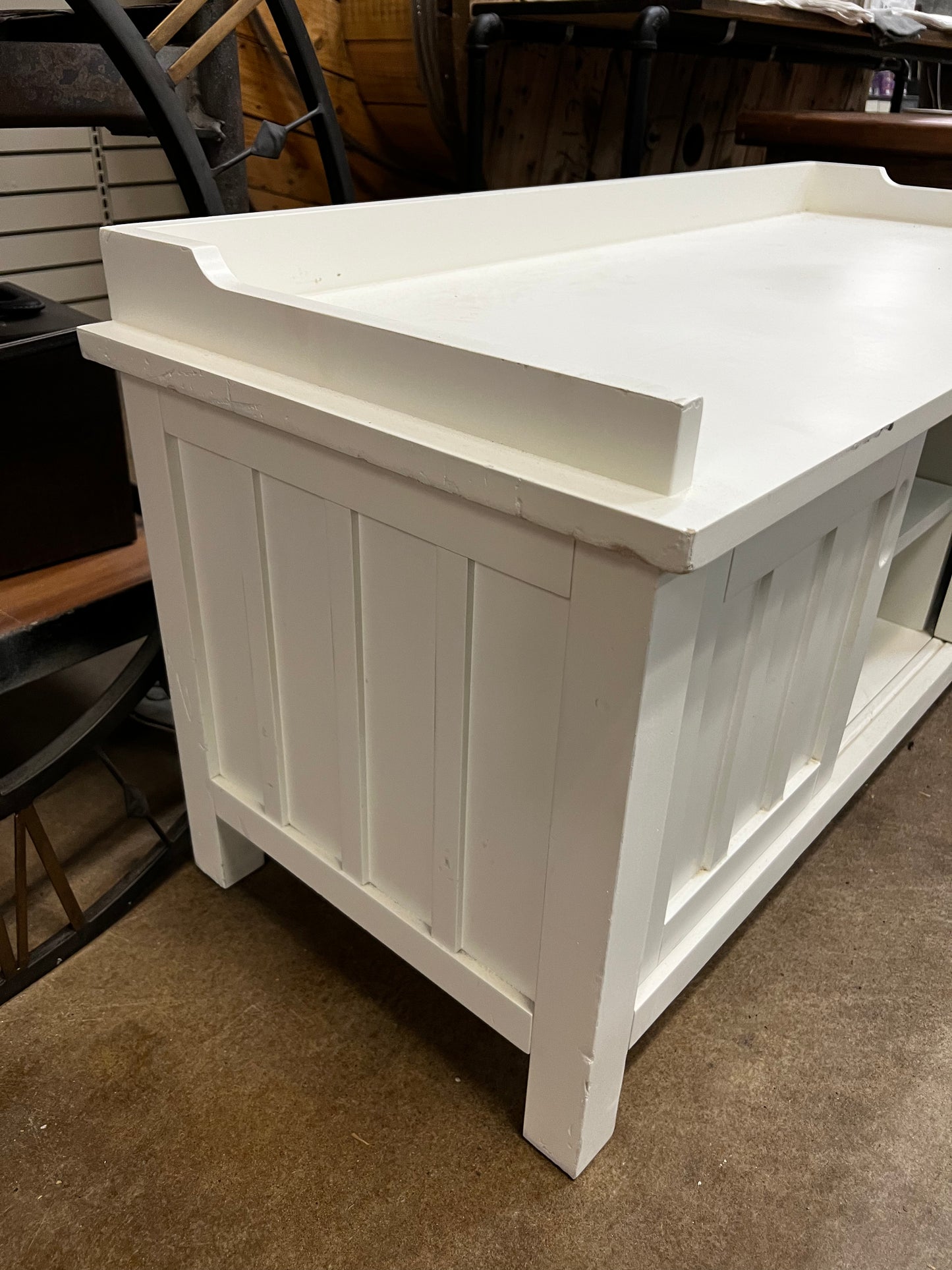 White Painted Bench w/ Storage